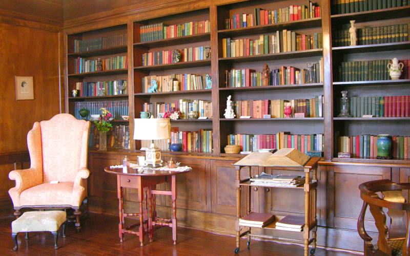 Brown Mansion library