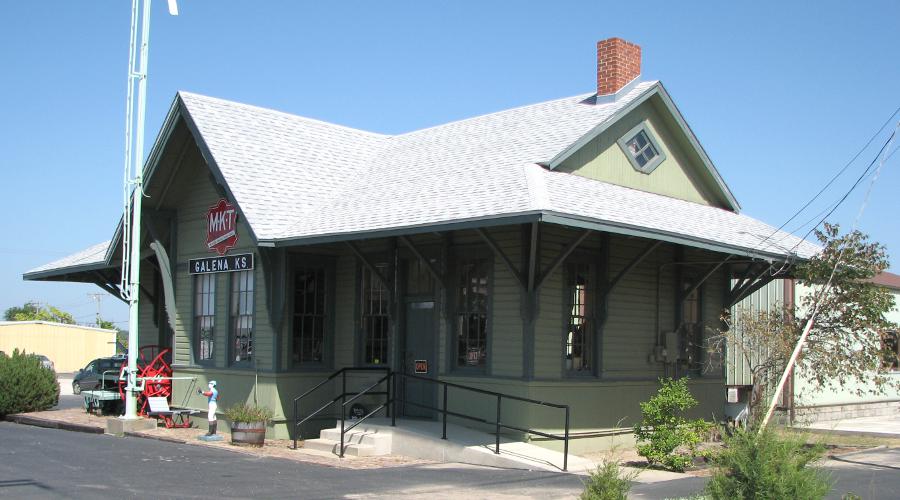 MKT railroad depot houses the Galena Mining and Historical Museum