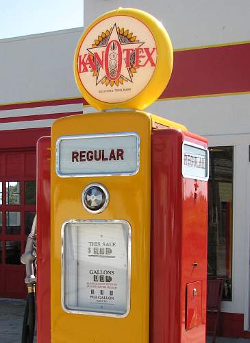 Route 66 KanOtex gasoline pump.