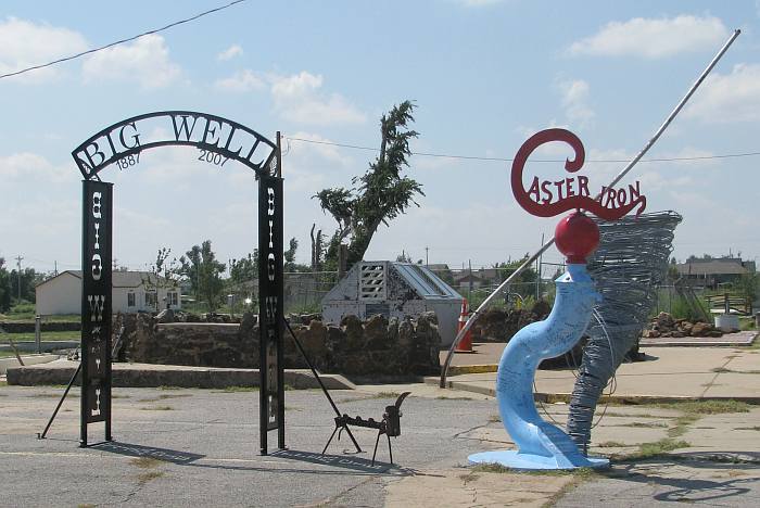 World's Largest Hand Dug Well - Greensburg, Kansas