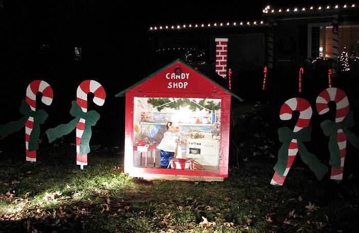 Candy Shop in display on Candy Cane Lane