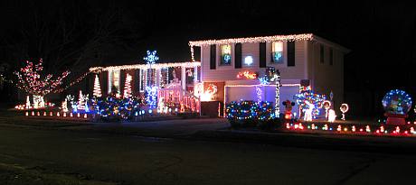 92nd Street Holiday light display - Overland Park, Kansas