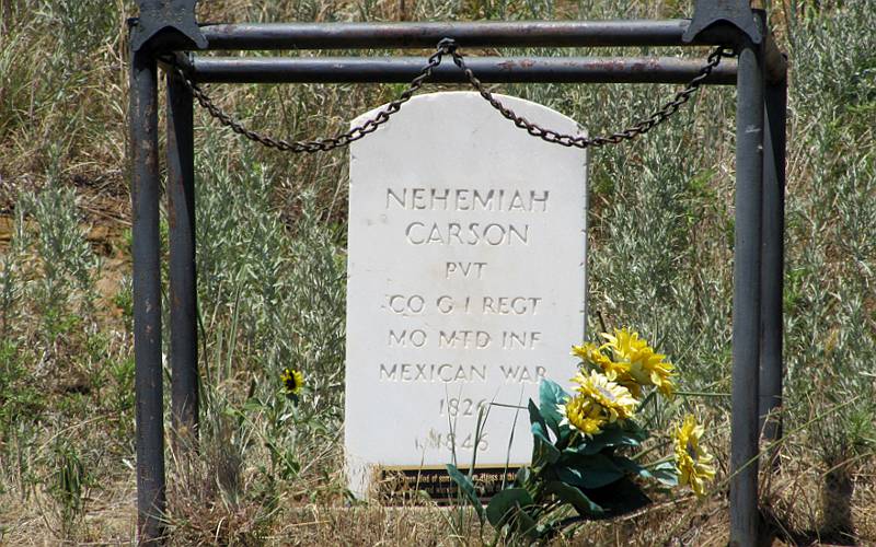 Nehemiah Carson grave stone