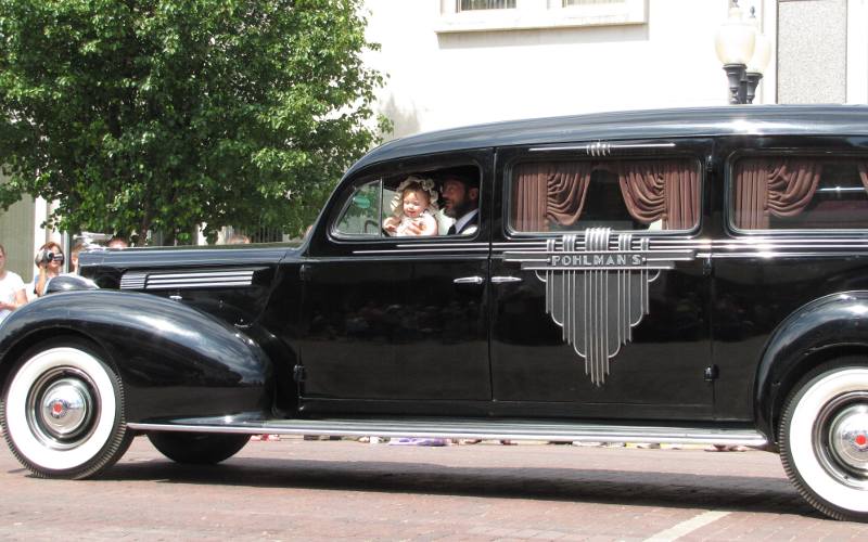1939 Packard Hearse - Prairiesta Parade