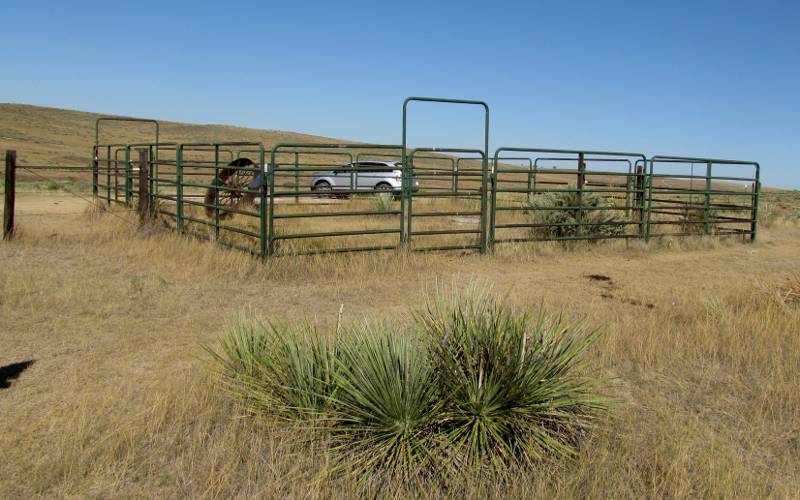 Fence around Three Corners