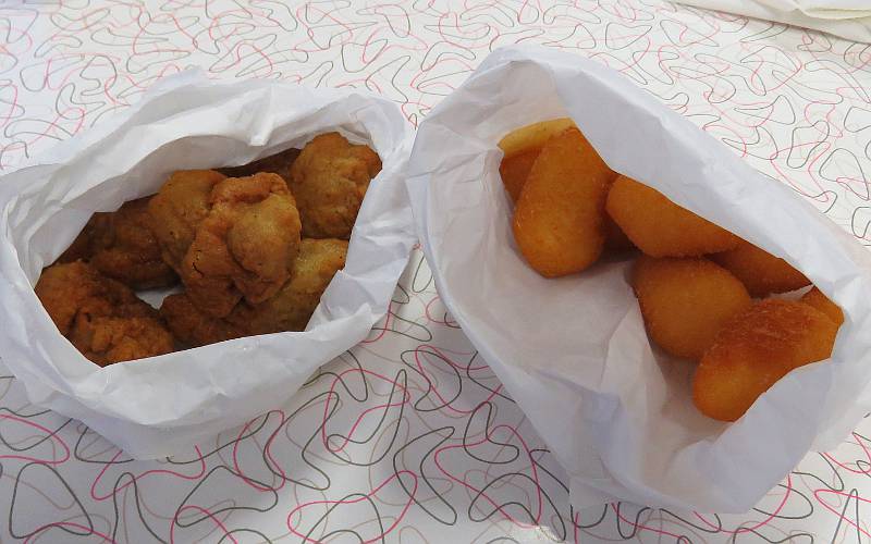 Chicken gizzards and cheese balls at Jiffy Burger