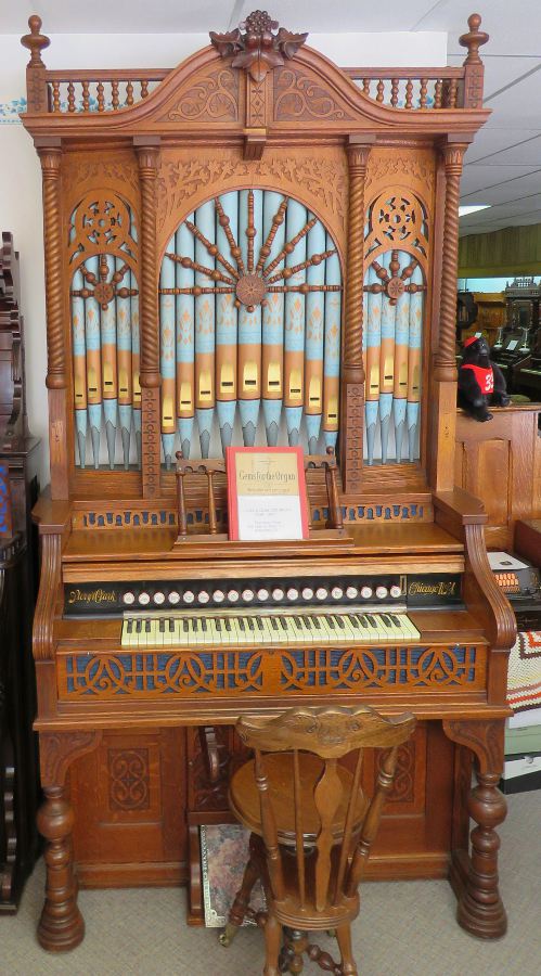 Story and Clark Pipe Organ