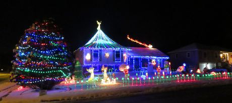 51st Street Christmas Display - Shawnee, Kansas