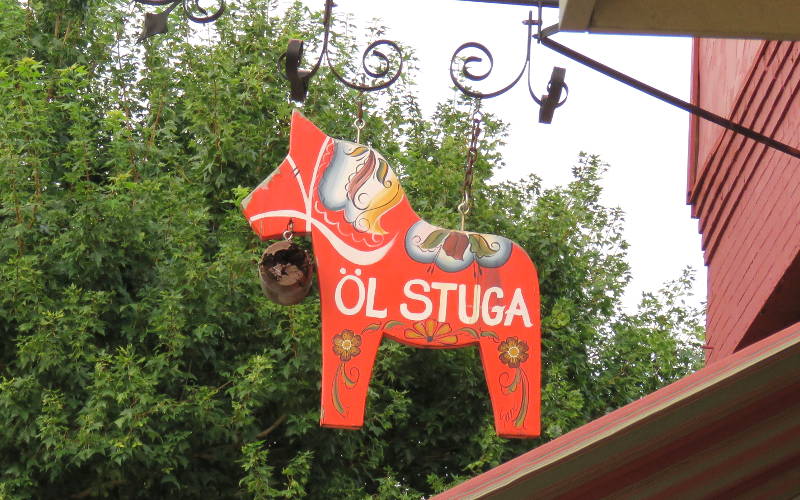 Dala horse sign