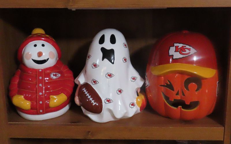 Chiefs Cookie Jars - Kansas City Chiefs