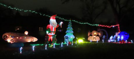 Gapske Christmas Display - Overland Park, Kansas