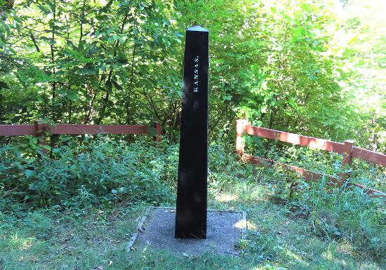 40th Parallel Marker - White Cloud, Kansas