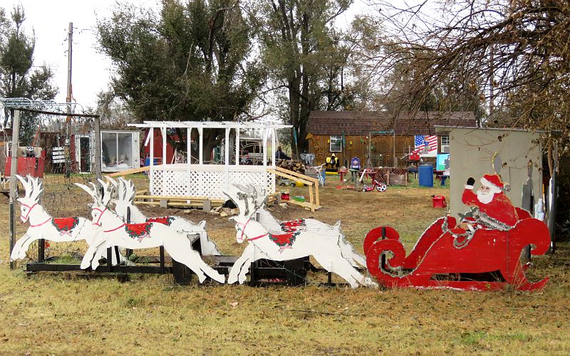 Santa's sleigh and raindeer