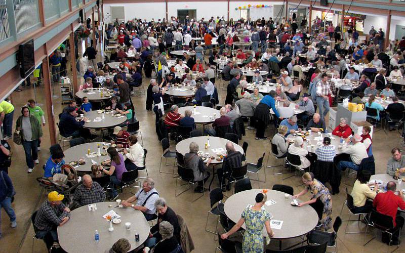 Kansas Mennonite Relief Sale dining hall