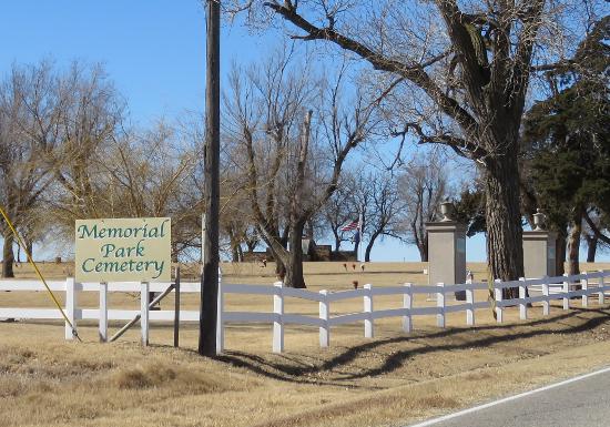 Memorial Park Cemetery - Hutchinson, Kansas