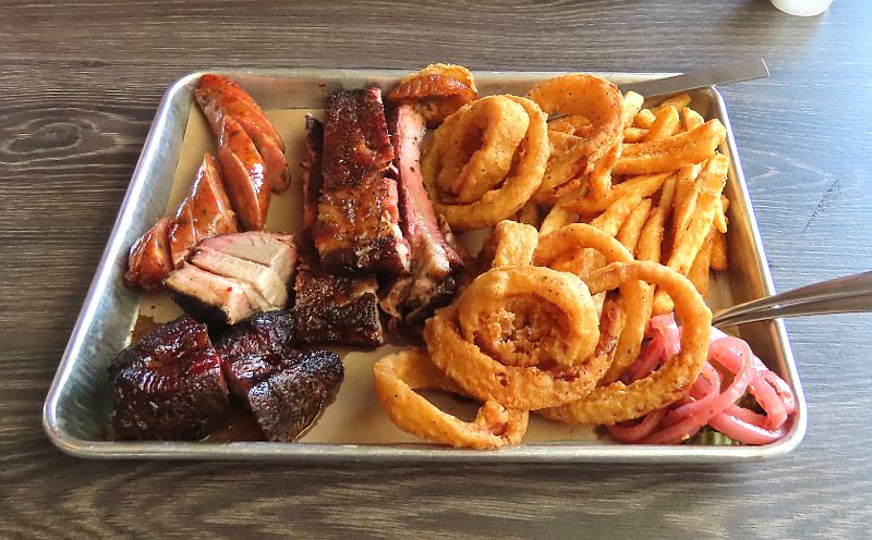 Three meat platter - Wolfepack BBQ