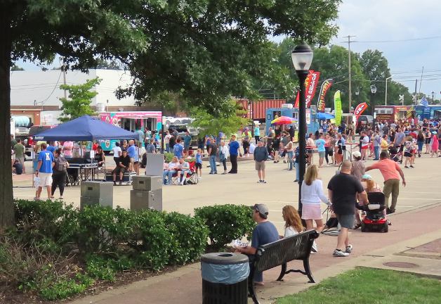 Food Truck Frenzy in Lenexa, Kansas' Old Town