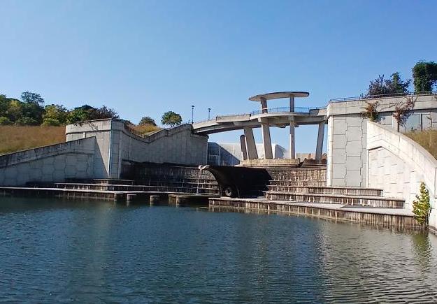 Lake Lenexa Spillway - Black Hoof Park in Lenexa, Kansas