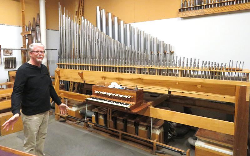 Reuter Organ Company Voicing to give speech and tone