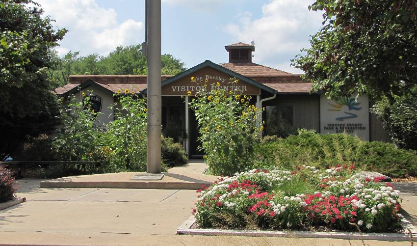 John Barkley Visitor Center - Shawnee Mission Park