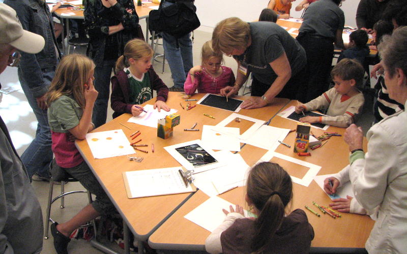Nerman Museum art making classes for children