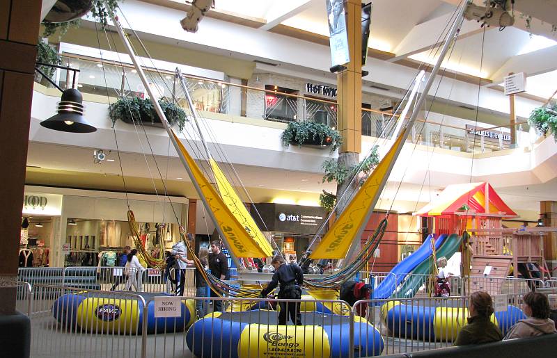 Jump - Oak Park Mall