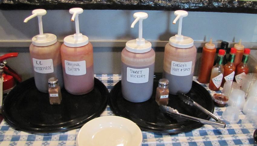 BBQ and hot sauces at Brobecks Barbeque