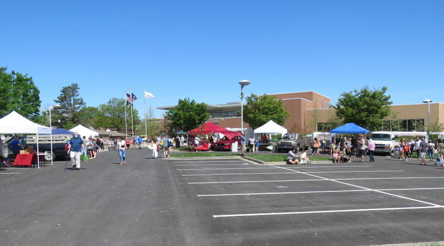 Overland Park Farmers Market - Overland Park, Kansas