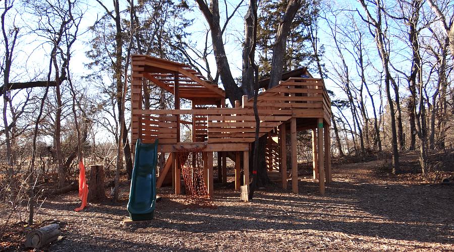 TreeTop Treehouse