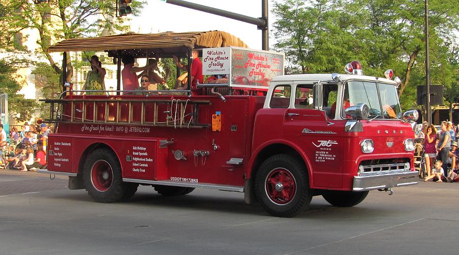 Wichita's Firehouse Trolley
