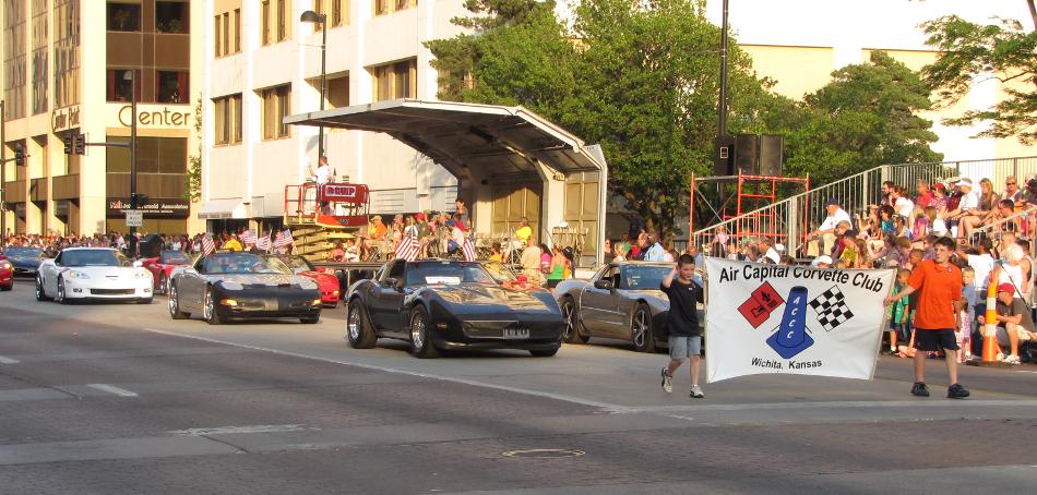 Air Capital Corvette Club in Wichita's Sundown Parade